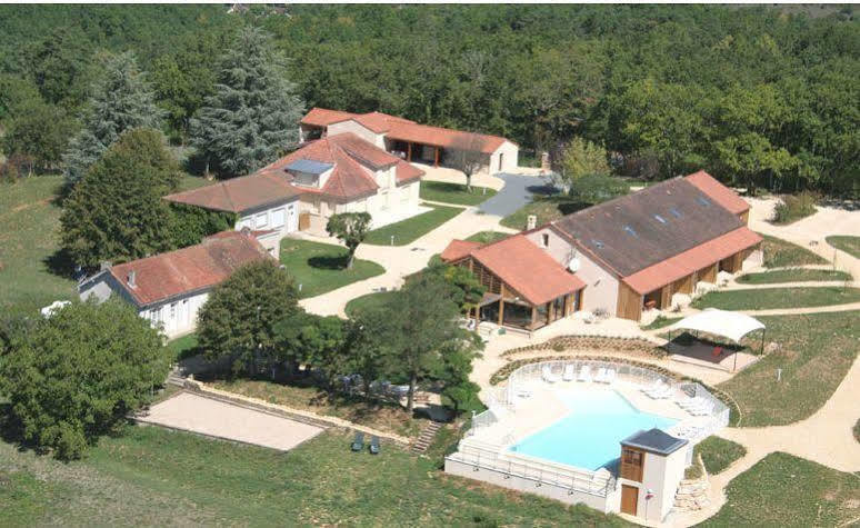 Готель Domaine Des Compouzines Монтіньяк Екстер'єр фото
